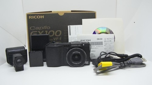Fotocamera digitale compatta