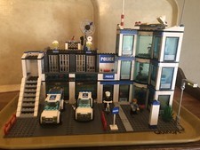 LEGO CITY: Police Station