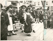 1955 TOLMEZZO Costumi