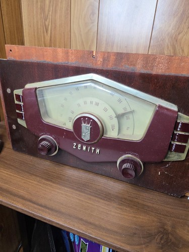 Vintage 1950 zenith cobra - vintage,