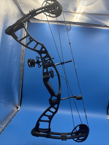 Nice hoyt powermax 70 - 60-70, lb
