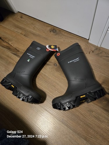 Dunlop steel toed - dunlop, boots