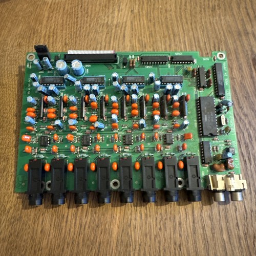 Akai 208p uscita canali - 8, e