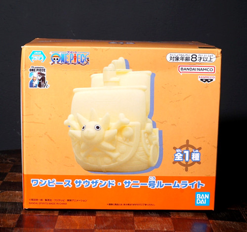 One piece thousand - piece,