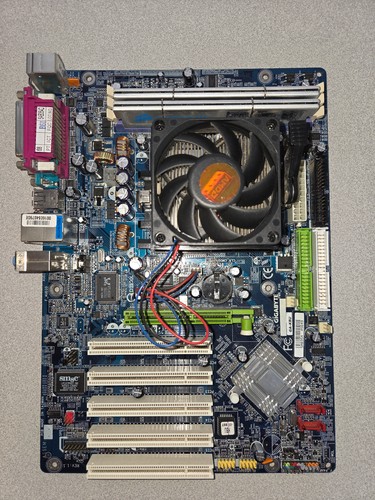 Gigabyte k8u socket 754 - ga-k8u,