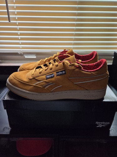Jurassic park reebok - reebok, c