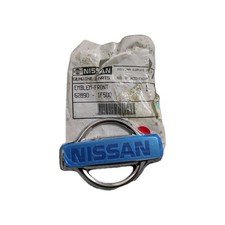 Emblema Nissan Micra K11
