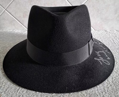 Michael jackson authentic - michael,