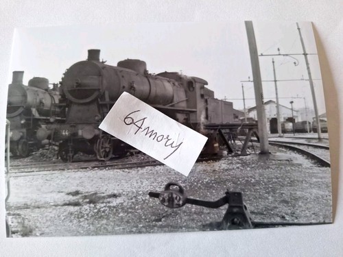 Fotografia deposito locomotive - fotografia,