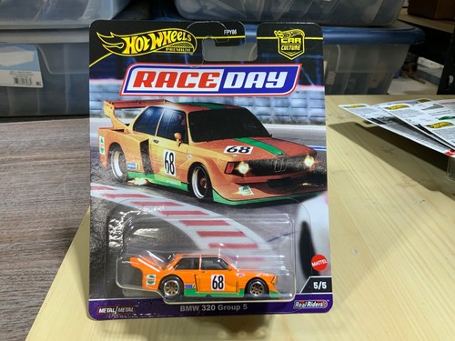 Hot wheels premium race - wheels,