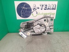 Alzavetro destro posteriore