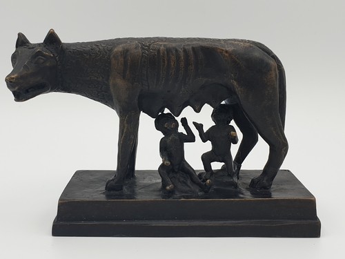 Lupa capitolina in - la, bronzo