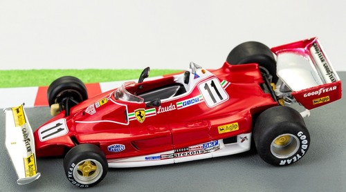 Niki lauda ferrari 312t2 - ferrari,