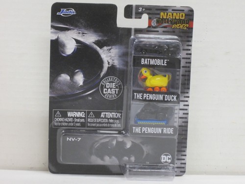 Batmobile penguin duck - /,