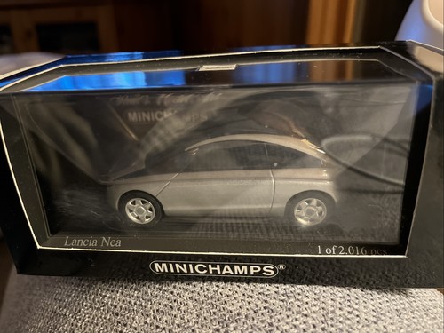 Minichamps 400 125100 - 400, lancia