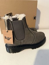 Dr. Martens taglia 39 40 e 42