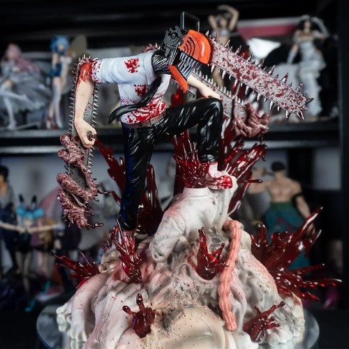 Action figure chainsaw man - figure,