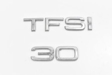 Stemma logo fregio emblema 8V0853744C AUDI A3 8Y A4 B9 A5 F5 A1 GB 30 TFSI 