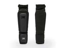 LEONE PARATIBIE A CALZA