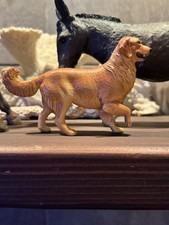Breyer Reeves Golden Retreiver
