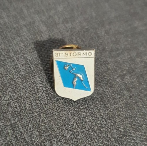 Distintivo smaltato - distintivo, 37°