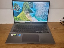ASUS Zenbook Q537FD I7 16 GB RAM 1 TB SSD 15,6 pollici touch screen Windows 11