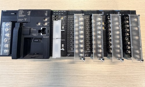 Plc omron moduli - plc,