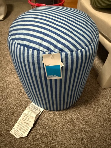 Dorm pouf striped - striped, room