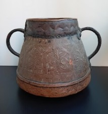 Antica pentola due manici in