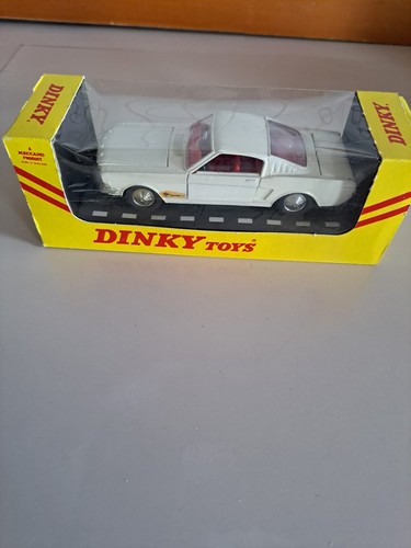 Dinky toys 213 ford - dinky,