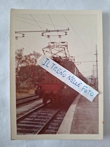 Fotografia locomotore trifase - locomotore,