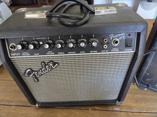 Fender frontman r - fender, 15-r"