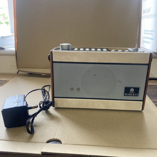 Roberts r737 radio portatile - roberts, 3