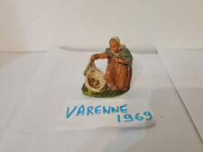 PRESEPE STATUINE DONNA CON CULLA SENZA BAMBINO CONFALONIERI IN PASTA 7X6 CM