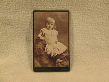 PHOTO CDV - petite fille