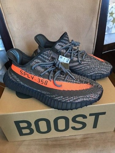 Adidas yeezy boost 350 v2 - 🤩,