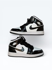 Air Jordan 1 Mid Carbon Fiber