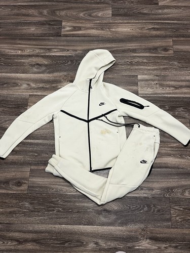 Nike tech - nike,