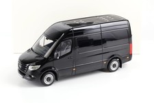 1:18 Norev Mercedes Sprinter