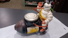 Michelin man bibendum air - man, on