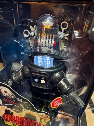 Forbidden planet robby the - forbidden,
