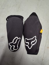 🦺 Ginocchiere Fox Launch