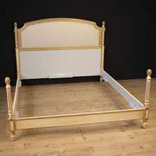 Letto matrimoniale italiano