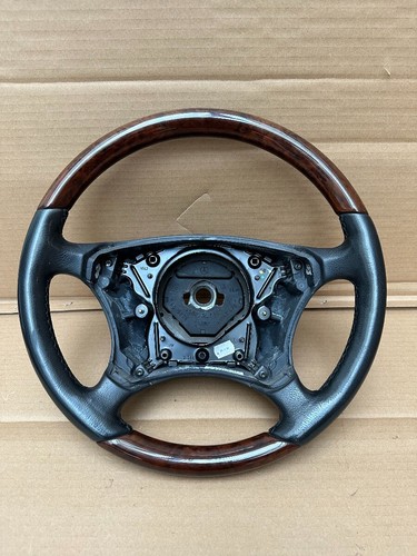 Volante mezzo legno nero