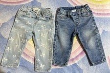 Due paia di jeans per bimba 3-6 mesi: mayoral e zara baby