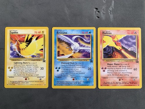 Pokémon zapdos articuno - •,