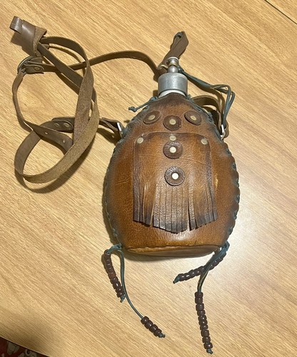 Vecchia borraccia militare - vecchia,