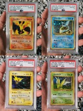 [PSA 10] Giapponese Moltres