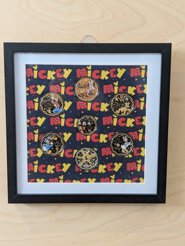 Mickey friends gold - &, plated