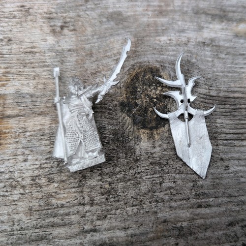 Dark elf battle standard - dark,